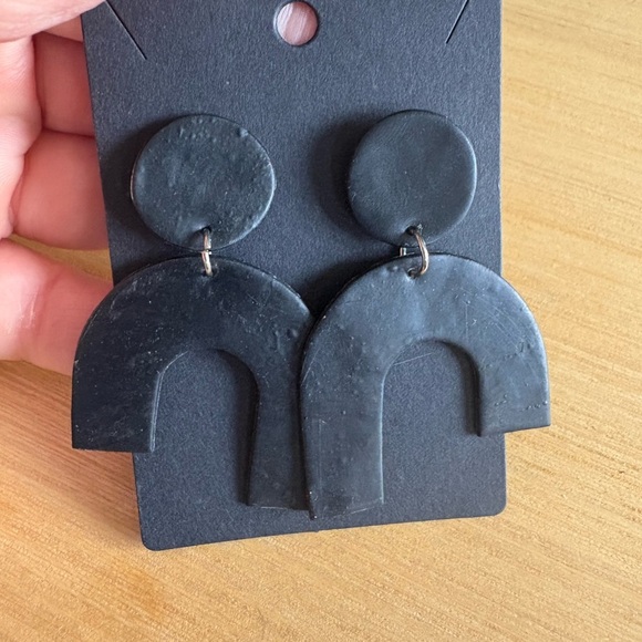 Black Geometric Statement Earrings - Picture 1 of 2